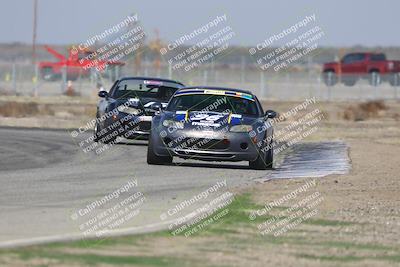 media/Oct-25-2025-CalClub SCCA (Sat) [[34c778dfbe]]/Group 2/Qualifying/